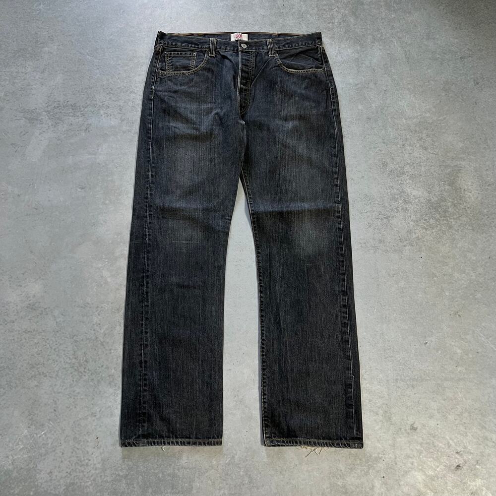 Levi's 501 Straight Leg Original Fit Men's 38x34 Jeans Vintage Black Button Fly